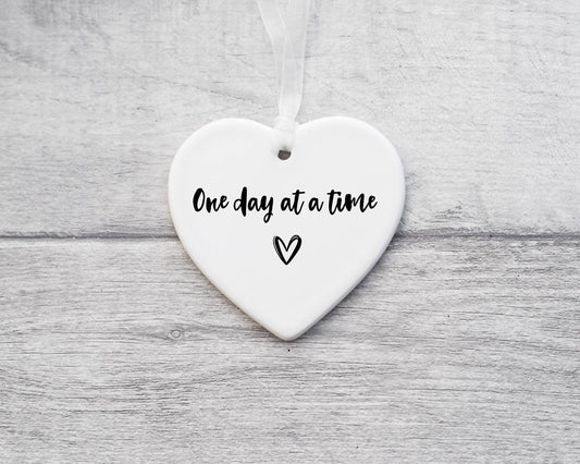 Ceramic Heart Keepsake - One Day at a Time