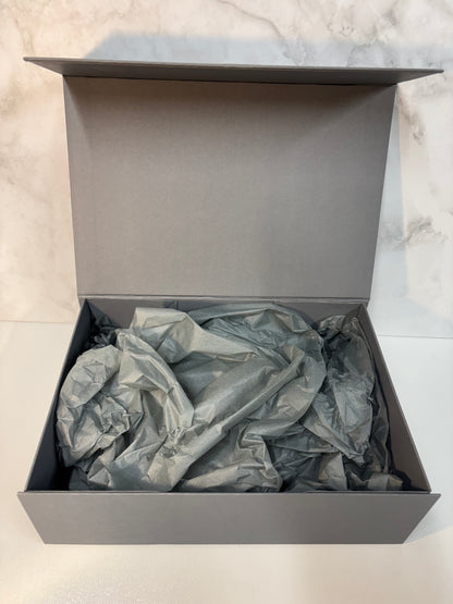 Medium Box (4 - 6 items)