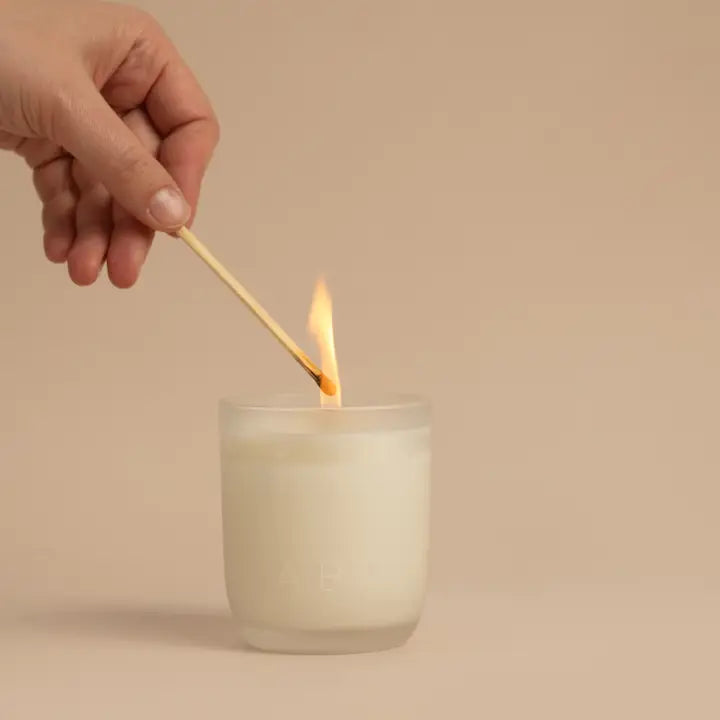 Amber, Bergamot & Vanilla Scented Candle