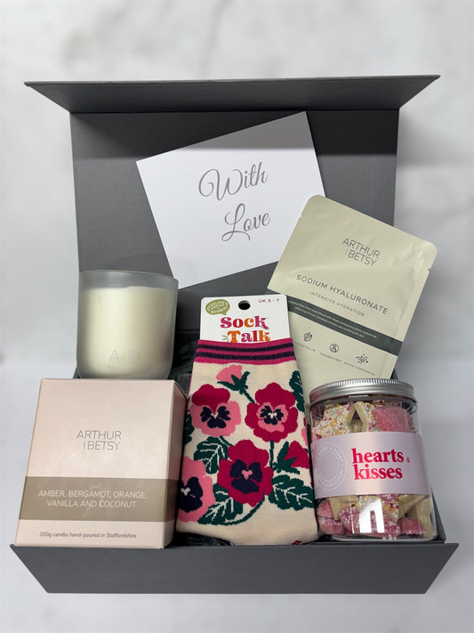 Pamper & Candle Luxury Box