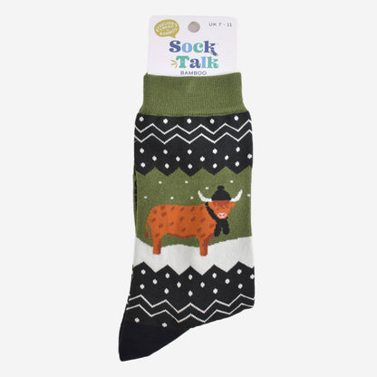 Men's Green/Black Winter Highland Cow Bamboo Socks