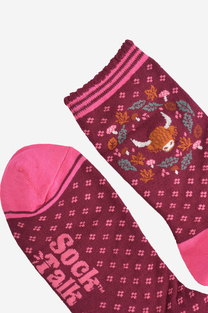 Women's Burgundy/Pink Highland Cow Wreath Bamboo Socks
